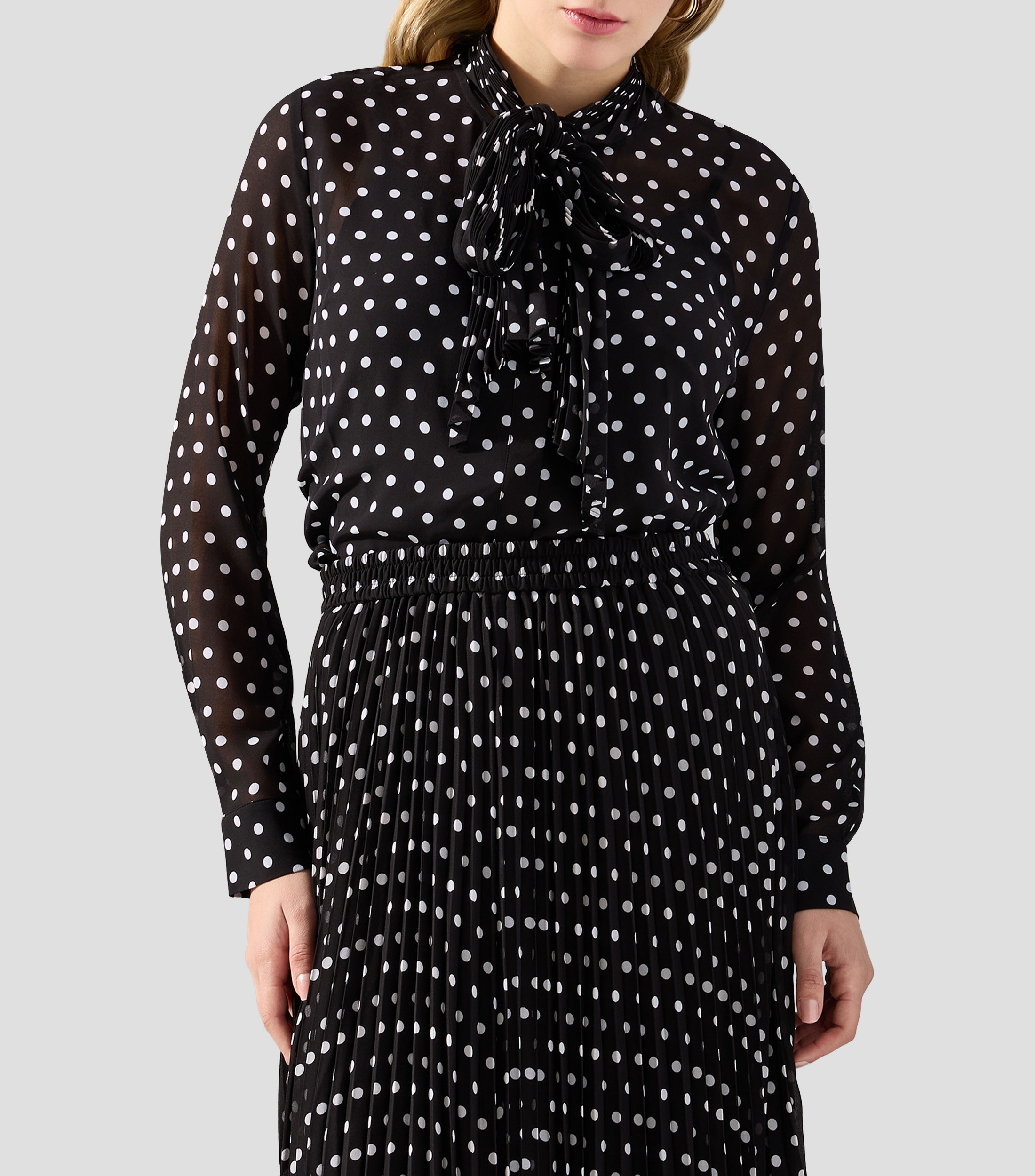 Blusa polkadots manga larga Mujer